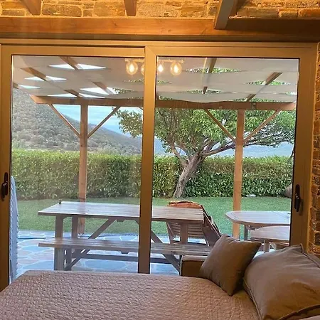 Bournous Tatil Evi Mesochoria
